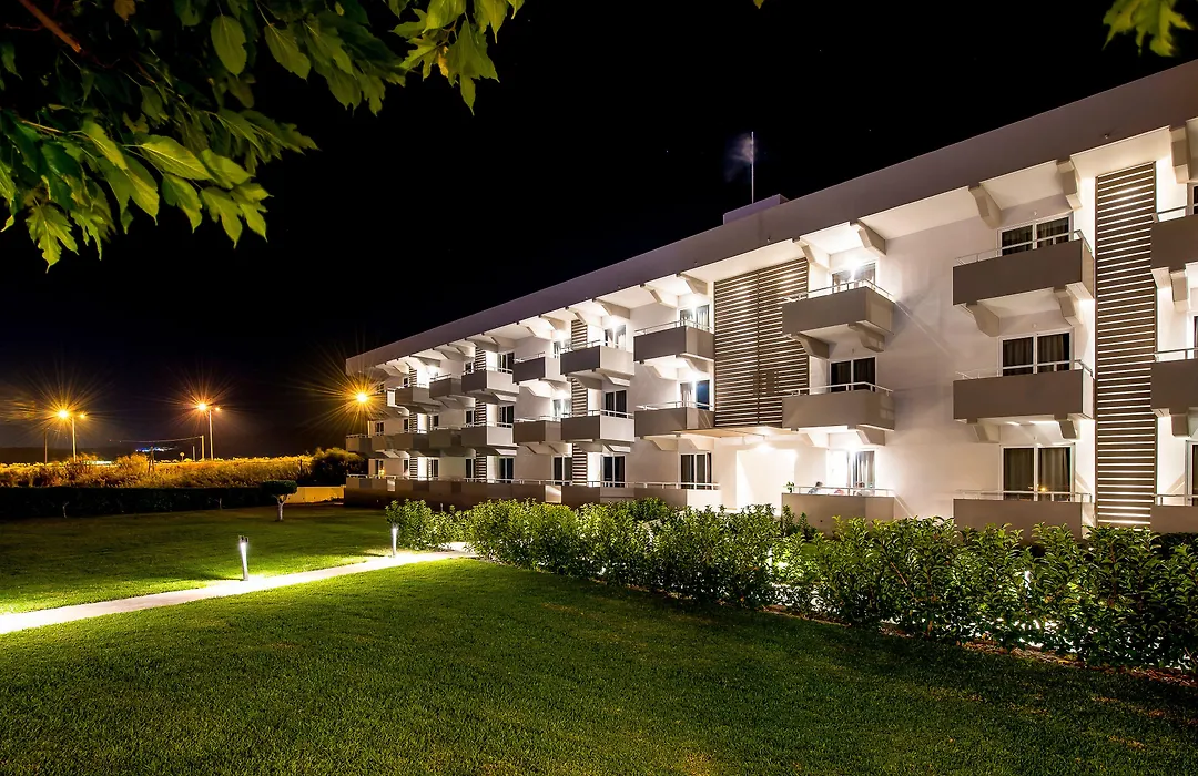 Zoes Hotel & Suites-1