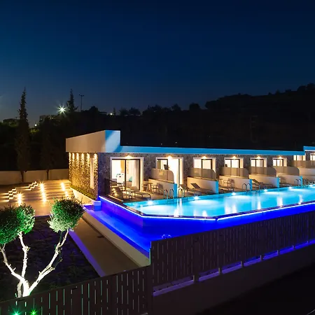 Zoes Hotel & Suites-3